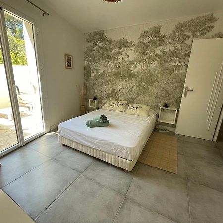 Azur Appart 4 Pers - Parking - Terrasse - 10Min Du Centre Cassis Exteriör bild
